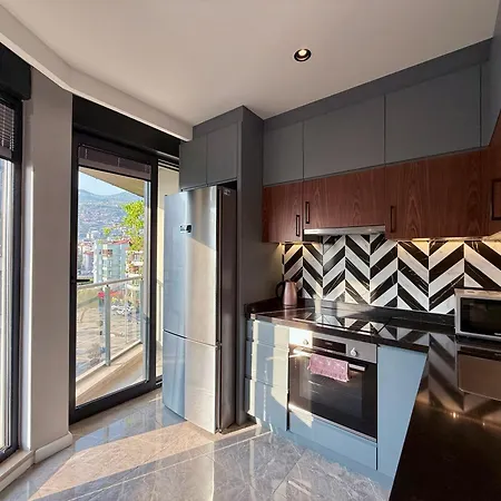 Апартаменти Sa Apartments! Luxury 2bd Duplex, 150m To The *